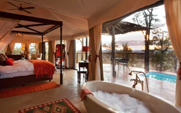 elephant-camp-hotel-zimbabwe-p